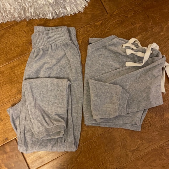 Naked wardrobe jogger set - Picture 2 of 5